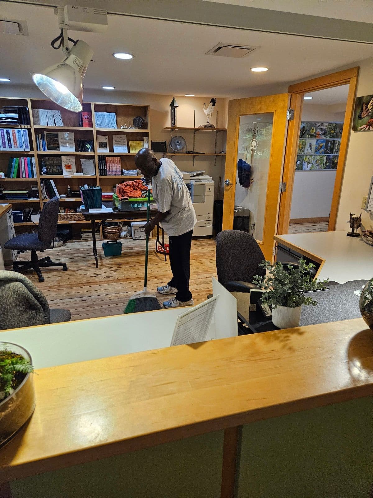 Expert Janitorial Services for Spotless Spaces image
